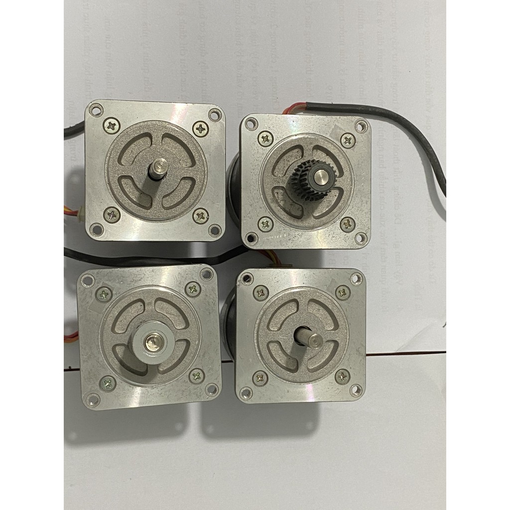 Động cơ bước STH-55D332 Shinano Kenshi Stepper Motor; 1.8 độ; 1.25ohm/pha (động cơ NEMA 23)
