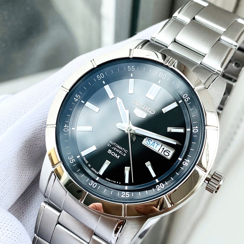 Đồng hồ Nam chính hãng Seiko 5 SNKN55J1 Automatic Mặt đen,Lịch thứ ngày-Máy cơ tự động-Dây kim loại cao cấp-Size 42mm