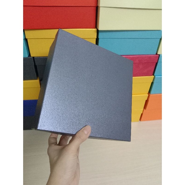 Hộp quà vuông 25x25 cao 10 cm