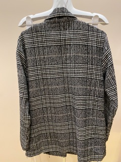 Áo khoác dạ Pull & Bear kẻ sọc size XS (ảnh thật)