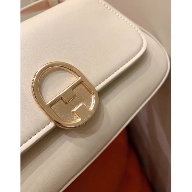 Túi 𝐇𝐎𝐃𝐌 tặng kèm charm ngựa