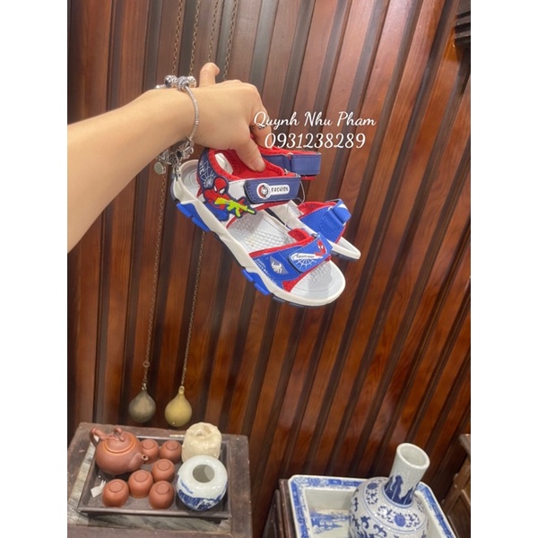 Xăng đan nhện siêu nhẹ