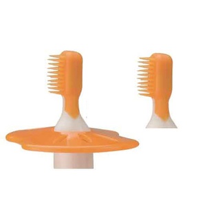 Bàn chải đánh răng cho bé Combi bước 2