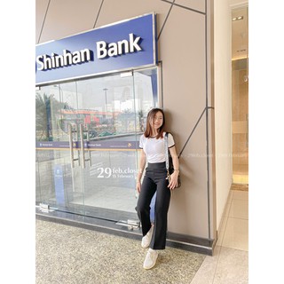 Áo croptop viền ôm