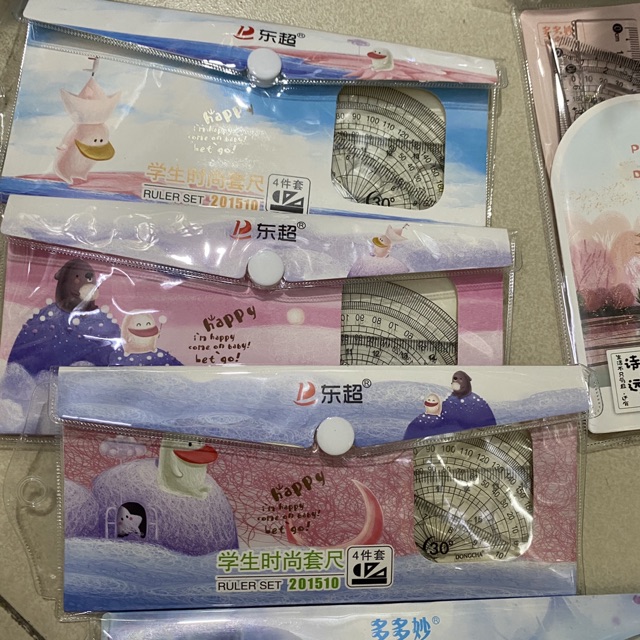 Bộ thước kèm ví đựng 4 món loại đẹp