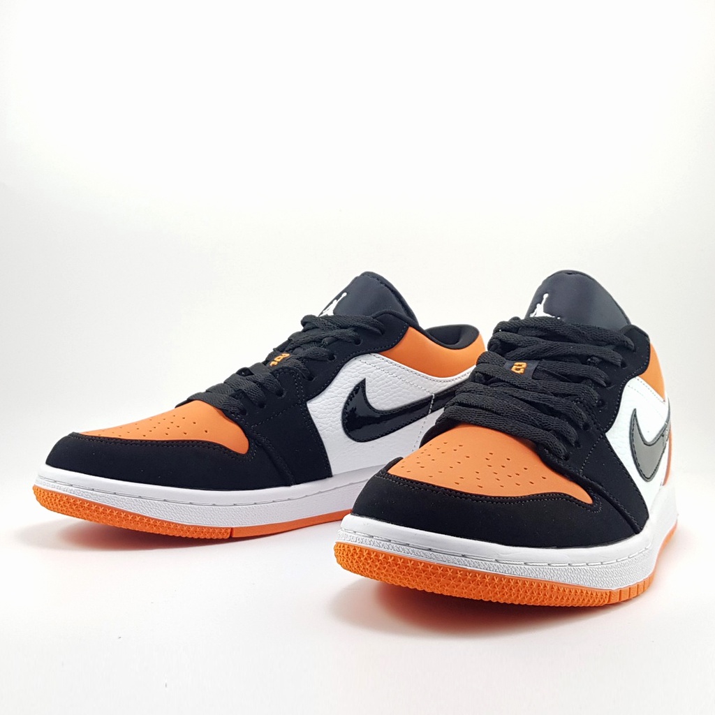 Giày Sneaker thấp cổ Jordan 1 Low Retro Black/Orange