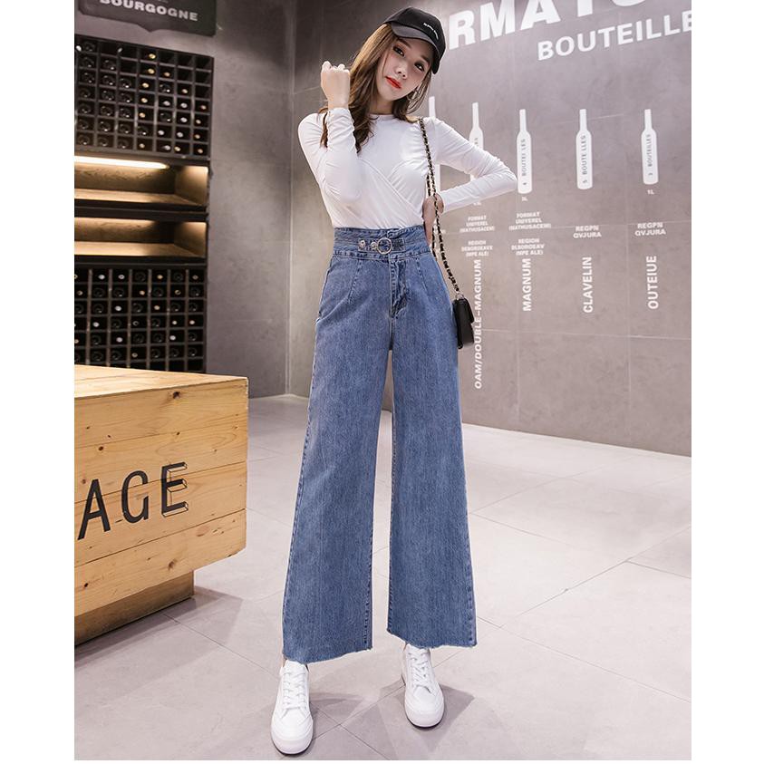 Quần jean ống rộng lưng cao khoen form xuất sắc | BigBuy360 - bigbuy360.vn