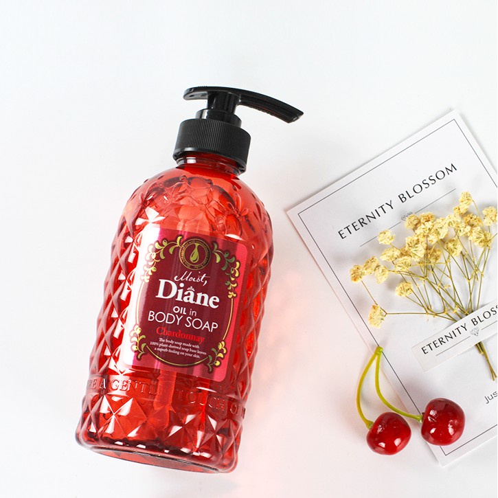 Combo 2 sữa tắm tinh dầu giàu độ ẩm Moist Diane Oil in Body Soap Chardonnay- 500ml