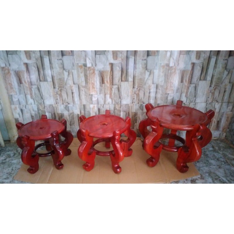 Đôn CHÒ GỖ TRÀM 5 Chân 2 cỡ .Nhỏ và lớn hơn Nhỏ.HÀNG ĐẸP.Cam kết giá rẻ trên thi trường
