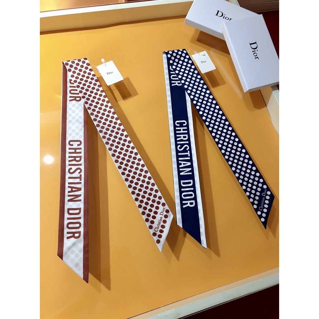 Khăn Choàng Cổ / Khăn Tay / Túi Xách Họa Tiết Chấm Bi Phối Ruy Băng Lụa Màu Xanh Navy Thiết Kế Ấn Tượng Cho Nữ