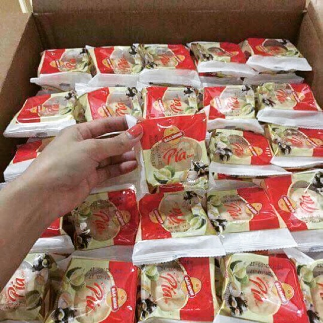 Bánh pía sầu riêng