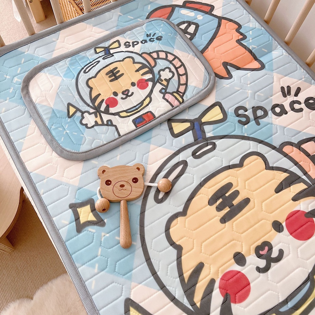 Set chiếu và vỏ gối điều hòa cho bé hoạ tiết đáng yêu KT 60*120cm