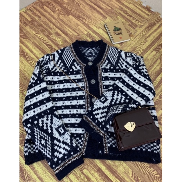 Cadigan hoạ tiết tuyển Hàn ảnh thật trải sàn shop chụp | BigBuy360 - bigbuy360.vn