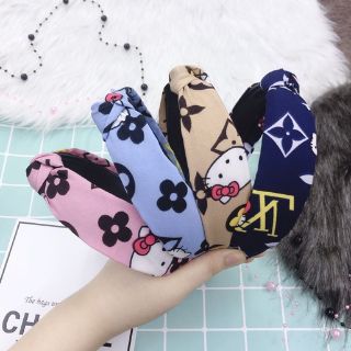Bờm tóc xinh đủ màu đủ mẫu