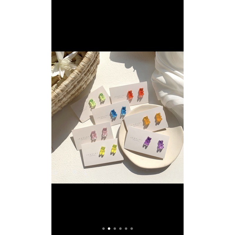 Khuyên gấu gummy bear