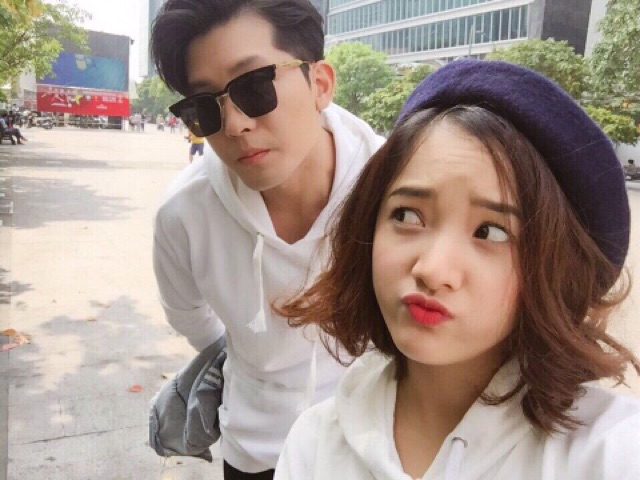 Kính mắt VIP cao cấp phom vuông đẹp | BigBuy360 - bigbuy360.vn