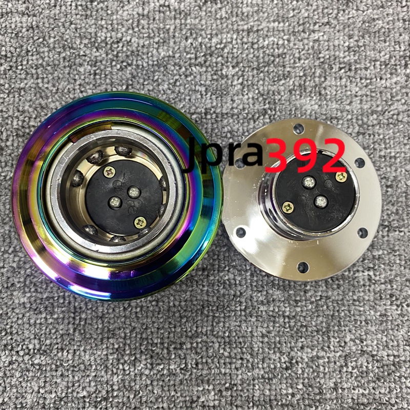Momo Phụ Kiện Gắn Vô Lăng Xe Hơi Bằng Titan Tháo Lắp Nhanh Tiện Dụng