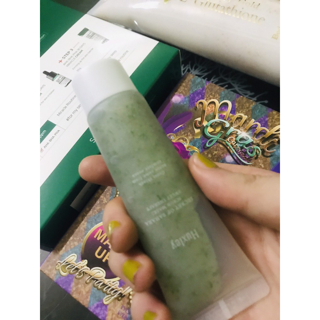 Tẩy tế bào chết dành cho da mặt