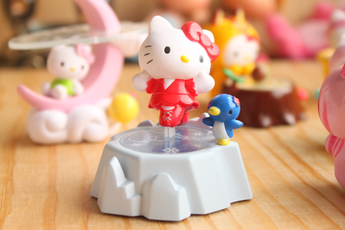 Bộ 8 Mô Hình Hello Kitty Trang Trí Đáng Yêu