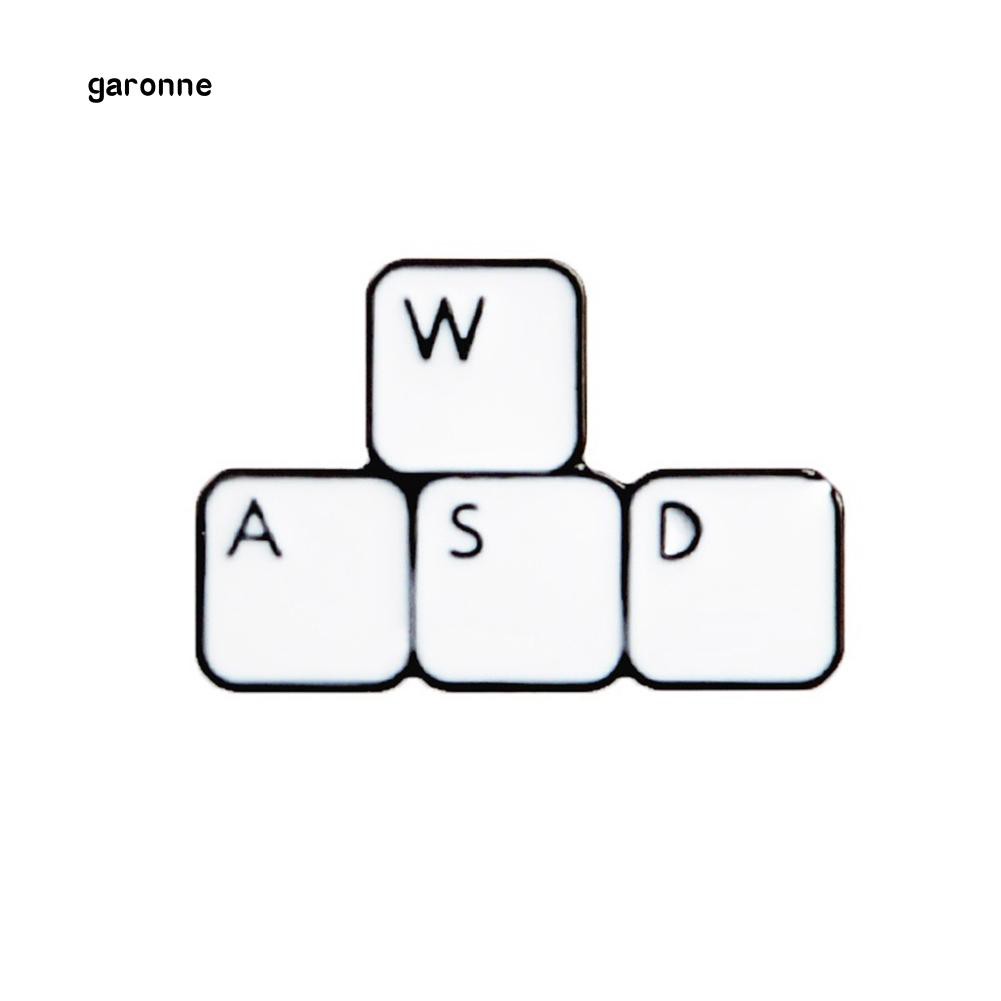 Ghim cài áo hình 4 phím WASD độc đáo ngộ nghĩnh