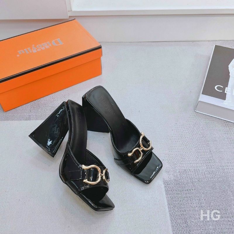 H(ẢNH THẬT) Guốc 9p Gót Loe Cạnh Khoá Đồng Da Bóng Mềm Êm Fullbox Cao Cấp