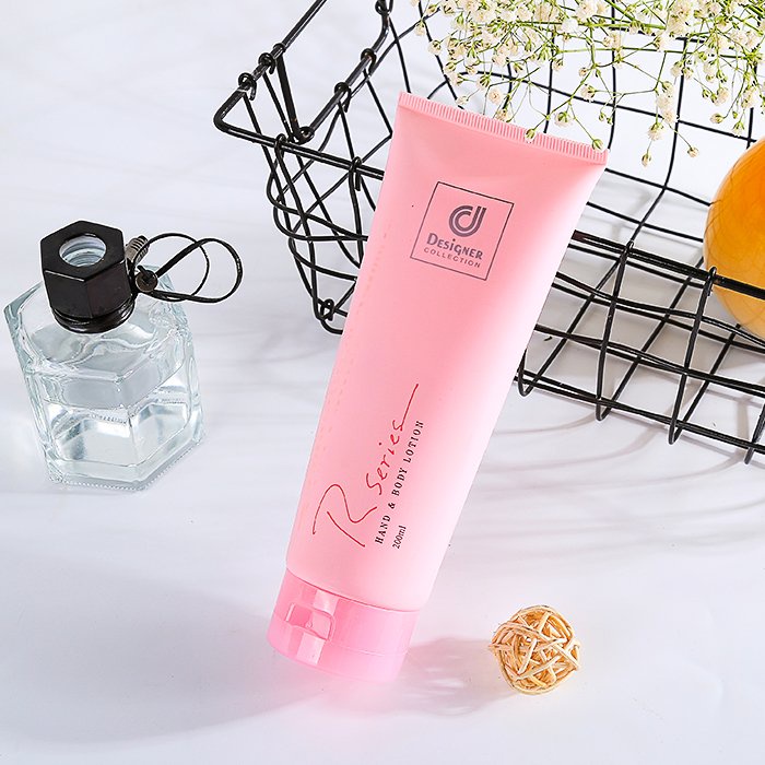 Dưỡng thể hương nước hoa Designer Collection RSeries Hand and Body Lotion 200 ml | BigBuy360 - bigbuy360.vn