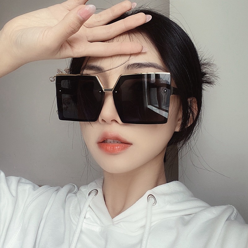Kính Mát Gọng Vuông Cỡ Lớn Chống Tia UV Thời Trang Hàn Quốc Cho Nữ