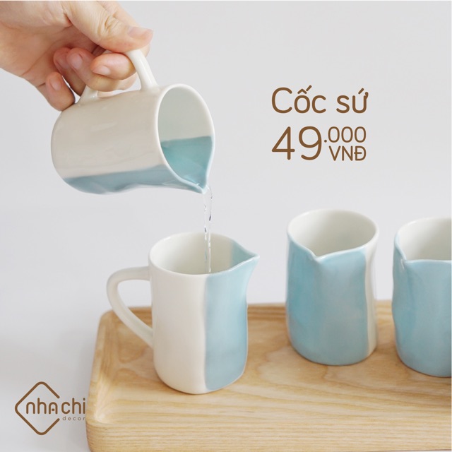 Cốc sứ có quai