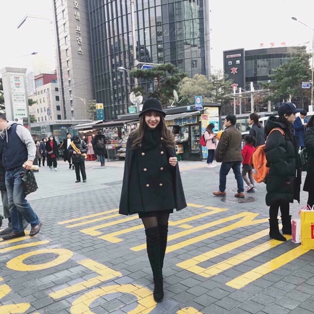 Áo Cape sang chảnh | BigBuy360 - bigbuy360.vn