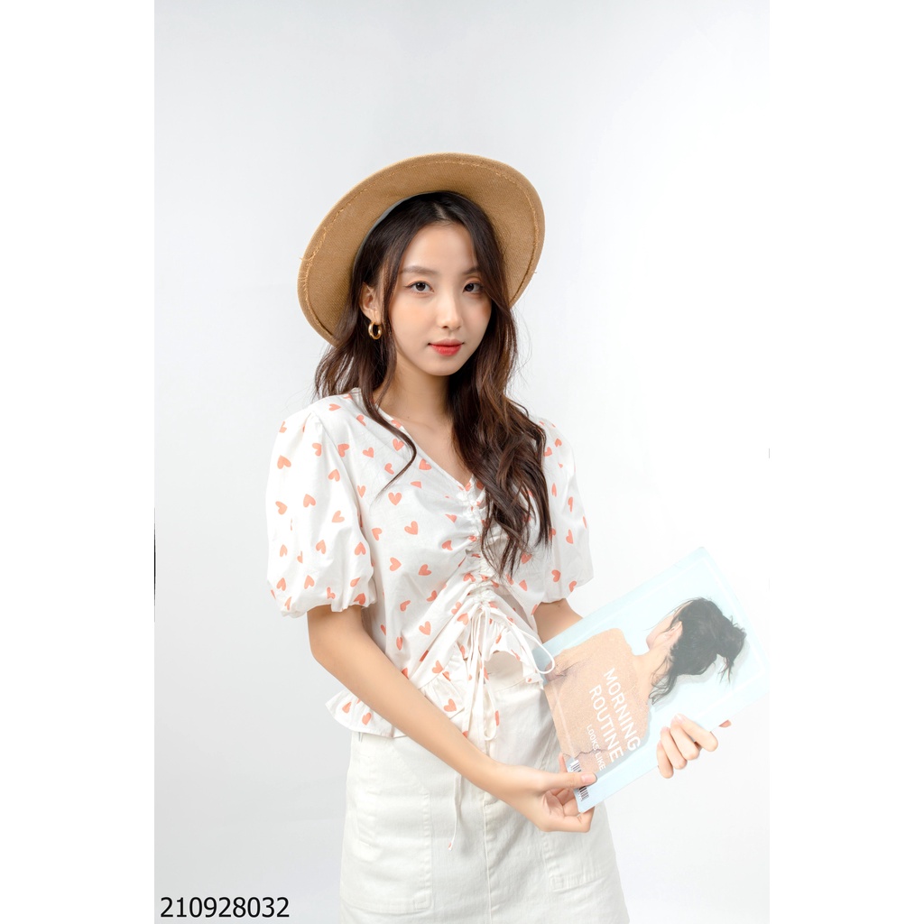 Áo kiểu FM Style, áo họa tiết dây rút ngực, hình tim chấm bi, dễ thương VU0207B