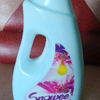 Nước xả vải snowee 2,8kg