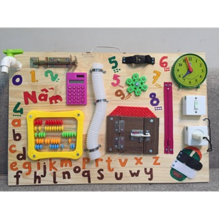 Bảng busy board 40x60 gỗ thông thay tên theo yêu cầu ( khuyến mại )