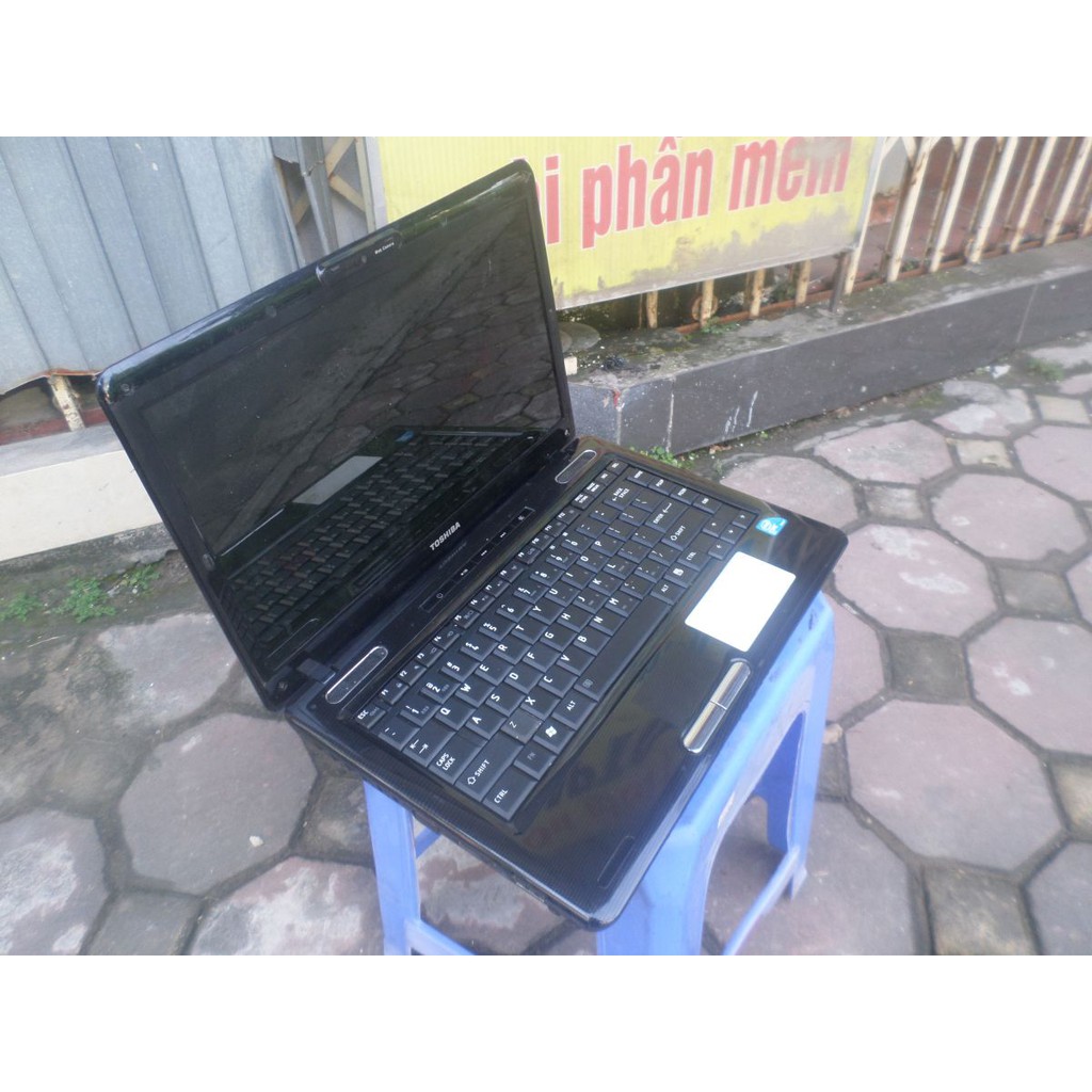 Laptop cũ, Toshiba Satellite L510, máy đời cao màn led HD, hình thức còn rất đẹp 98%