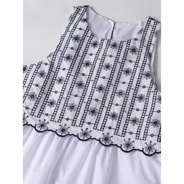 CÓ SẴN Váy sát nách vải thô thêu hoa