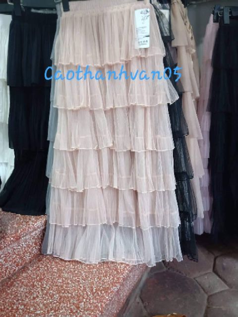 Chân váy tầng von xinh xắn | BigBuy360 - bigbuy360.vn