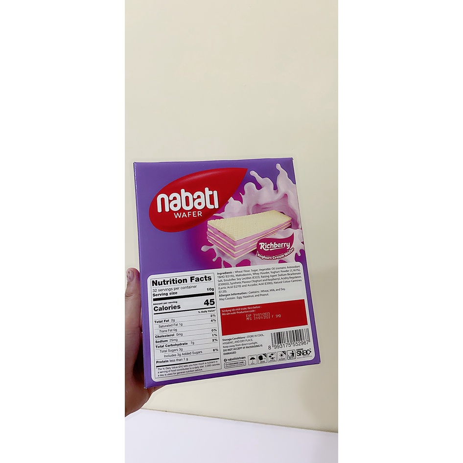 Bánh Phúc Bồn Tử  Nabati Richberry- Raspberry Flavour Yoghurt Cream Wafer
