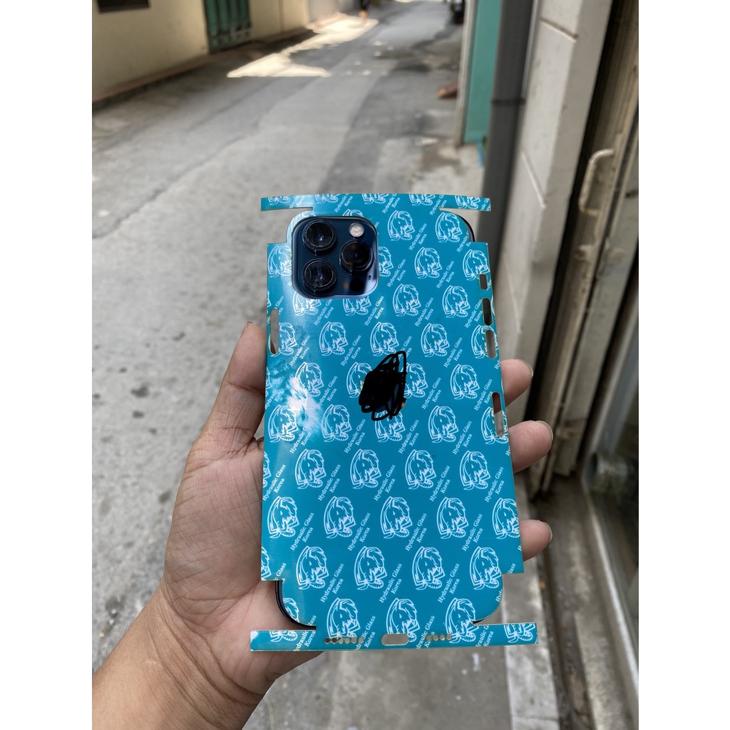 Dán PPF 4 LOP nhám AG chống vân tay full toàn bộ body  mặt sau dành cho iphone.