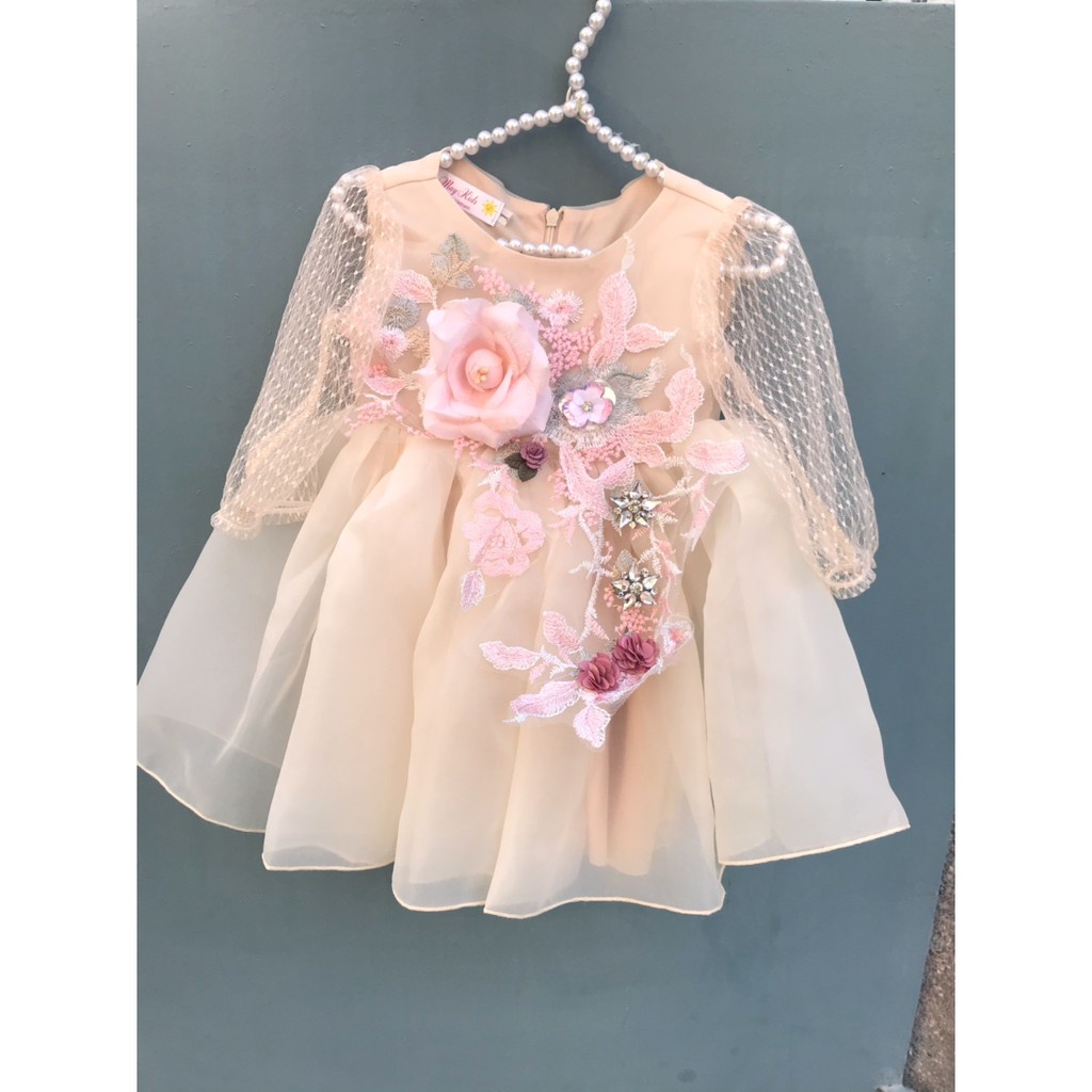 Đầm công chúa bồng bềnh cao cấp tay dài ren kết hoa cho bé gái (7-25kg) vải cao cấp tay dài ren không gây nóng, vô cùng