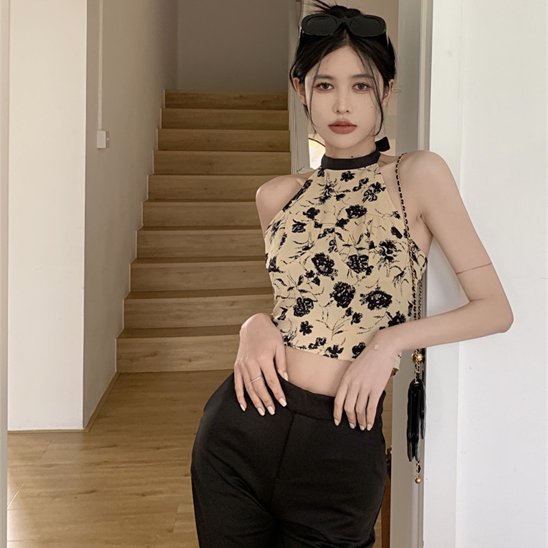 Áo Croptop Sát Nách Hoạ Tiết Hoa Hồng Cho Phái Nữ