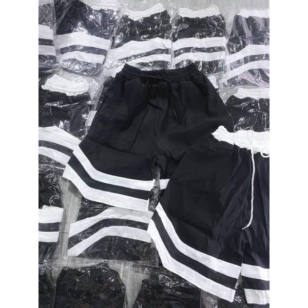 Quần Short V Unisex Nam Nữ, Quần Sooc Đùi Phối Sọc Ulzzang Hot Hit
