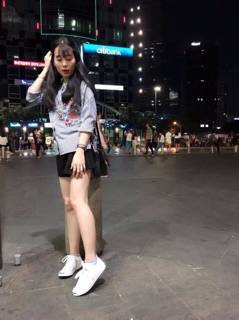 Chân váy đi biển + áo sơ mi