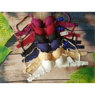 Áo lót Boya ren mút mỏng dày 1cm, có gọng