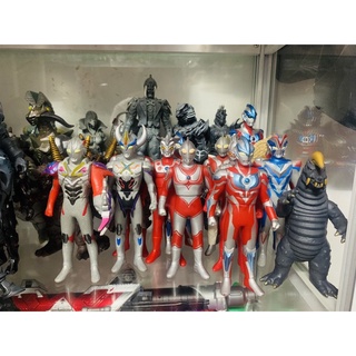 Mô hình sofubi ultraman bandai size 15~ 18cm