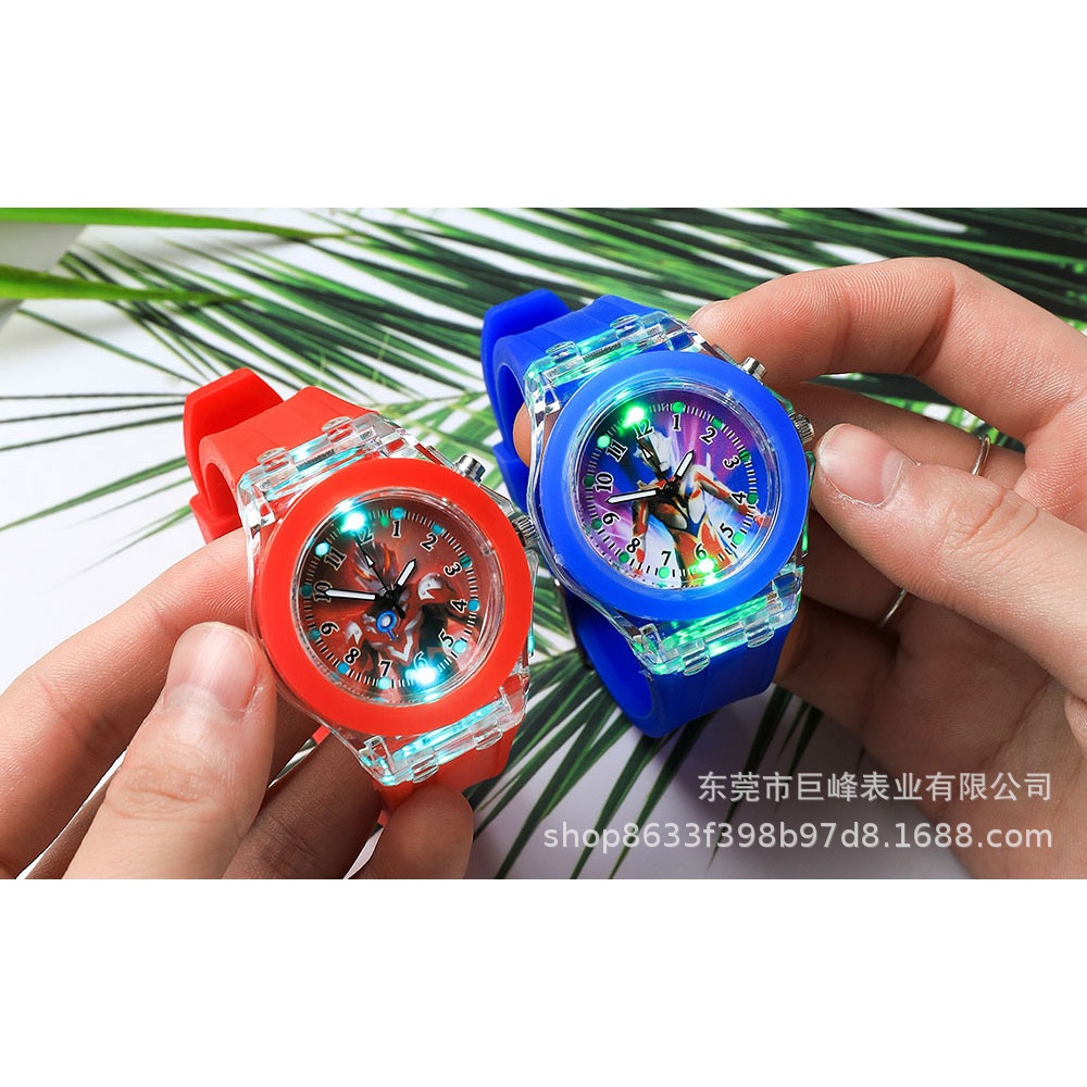Đồng hồ siêu nhân cho bé trai có đèn chớp cho trẻ em nam từ 5-15 tuổi mã ĐH04