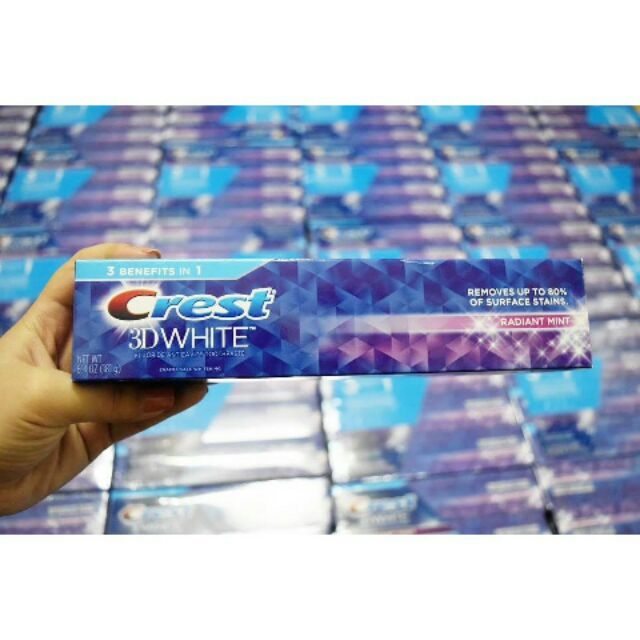 Kem đánh răng Fresh 3D White.