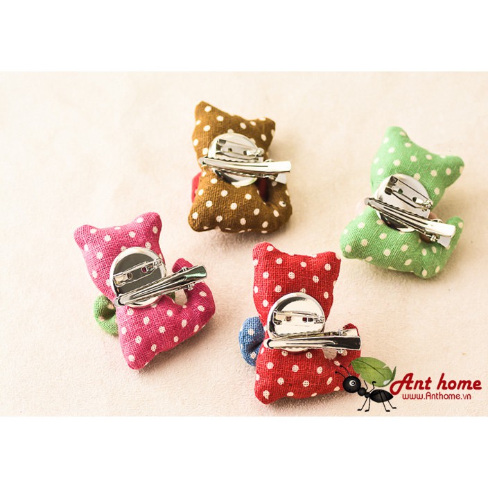Kẹp tóc hình mèo đáng yêu cho bé.