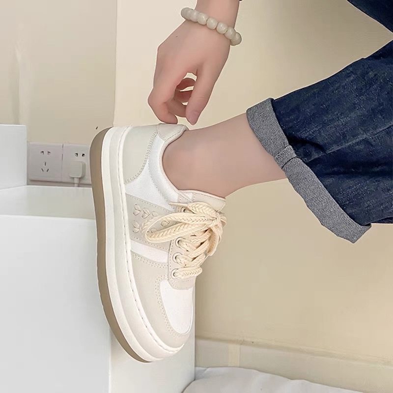 Giày Sneaker nữ DIK độn đến 4cm chất liệu da siêu đẹp phong cách thời trang đi học đi chơi