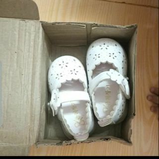 Giày tập đi có đèn led cho bé