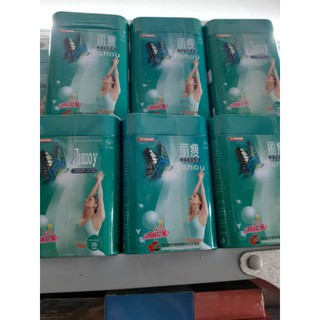 cô gái hộp thiết xanh