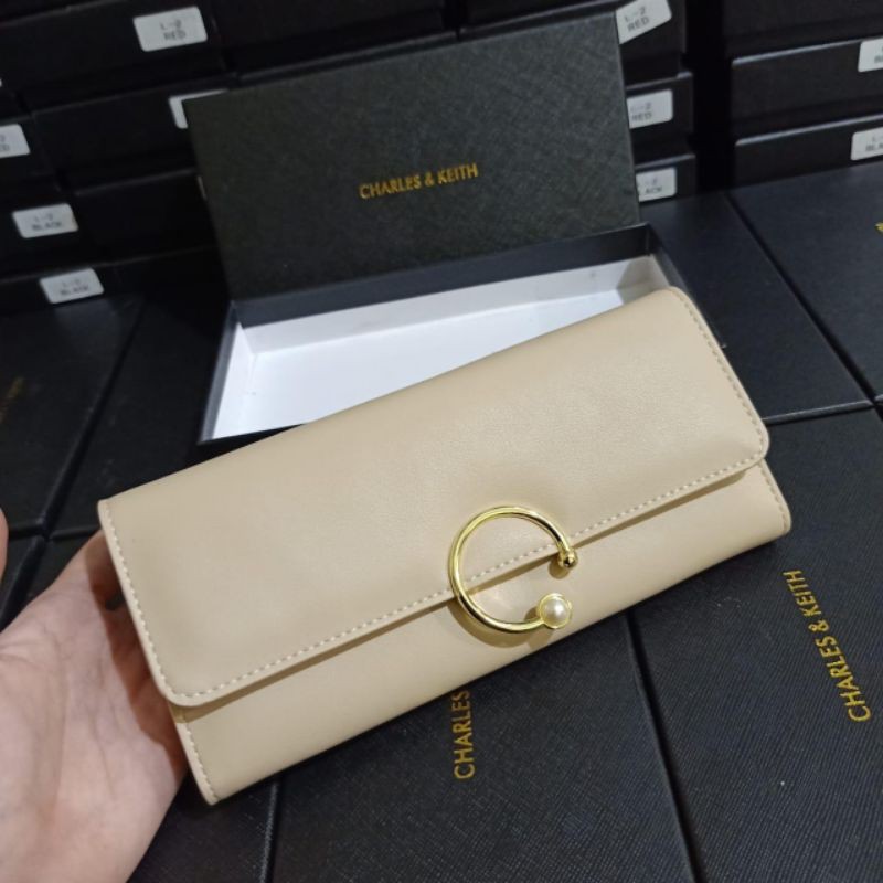 Ví Charles N Keith Chính Hãng 19x9cm Chất Lượng Cao